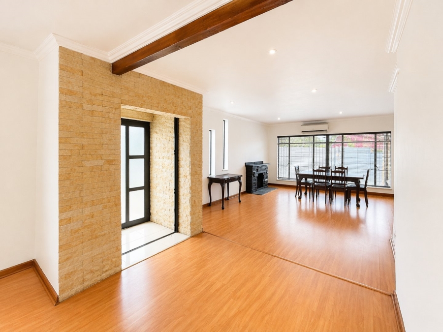 5 Bedroom Property for Sale in Bayswater Free State